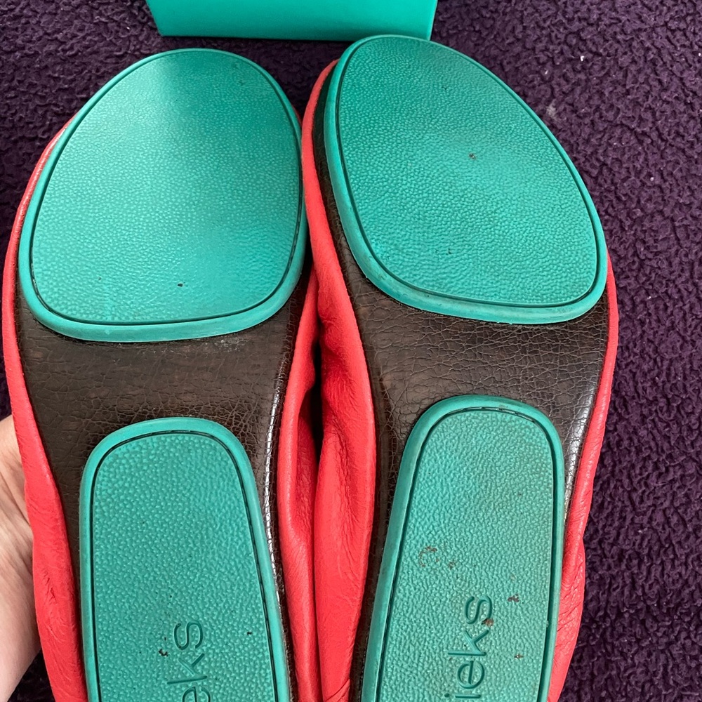 Tieks—Poppy color. - Picture 4 of 7